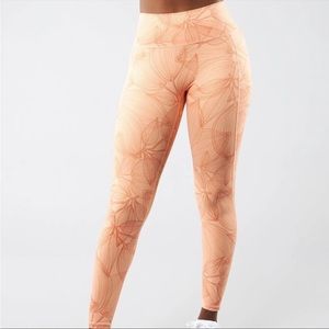 BuffBunny limitless legging - citrus peach